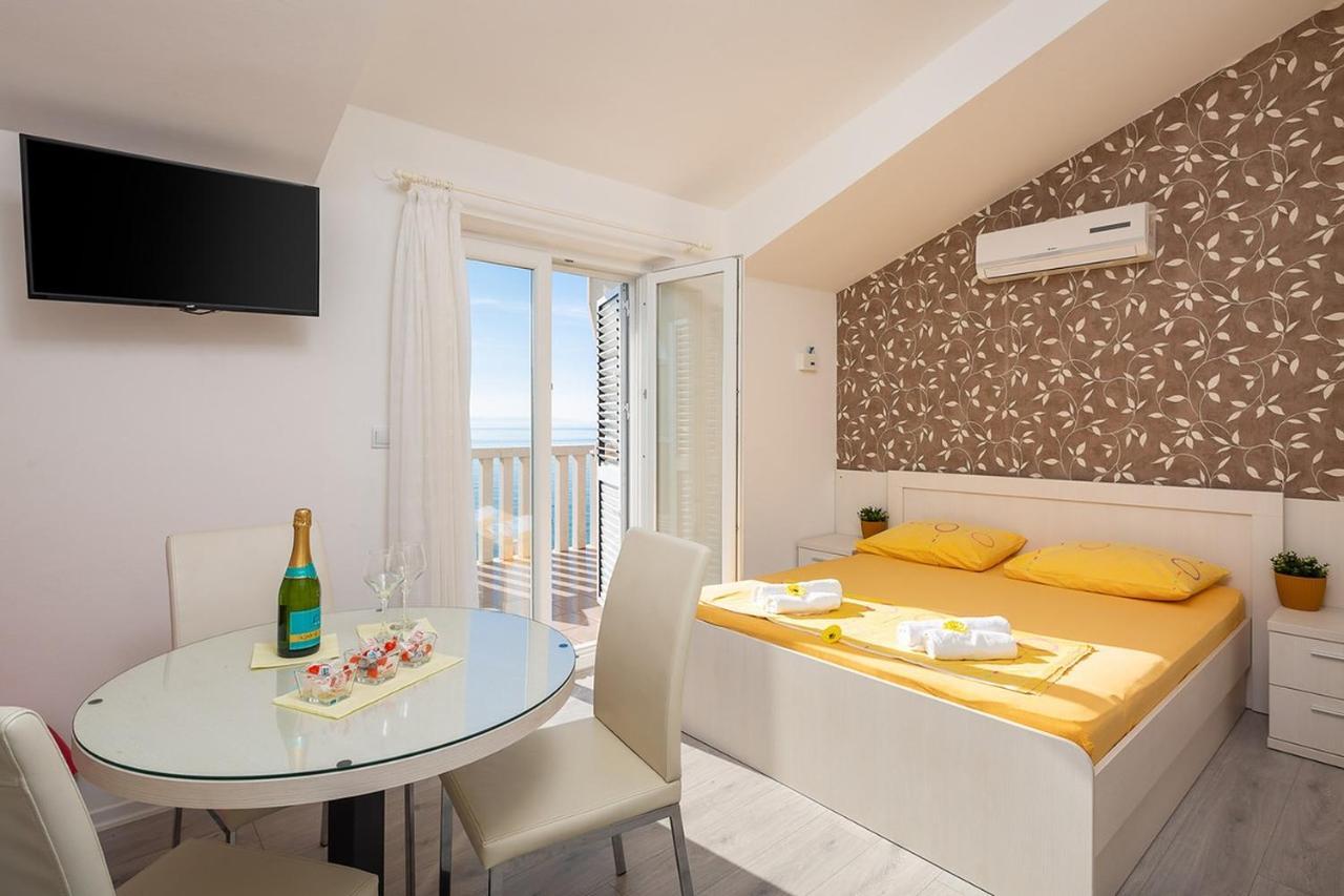 Apartmani Kaštelančić Podstrana Bagian luar foto