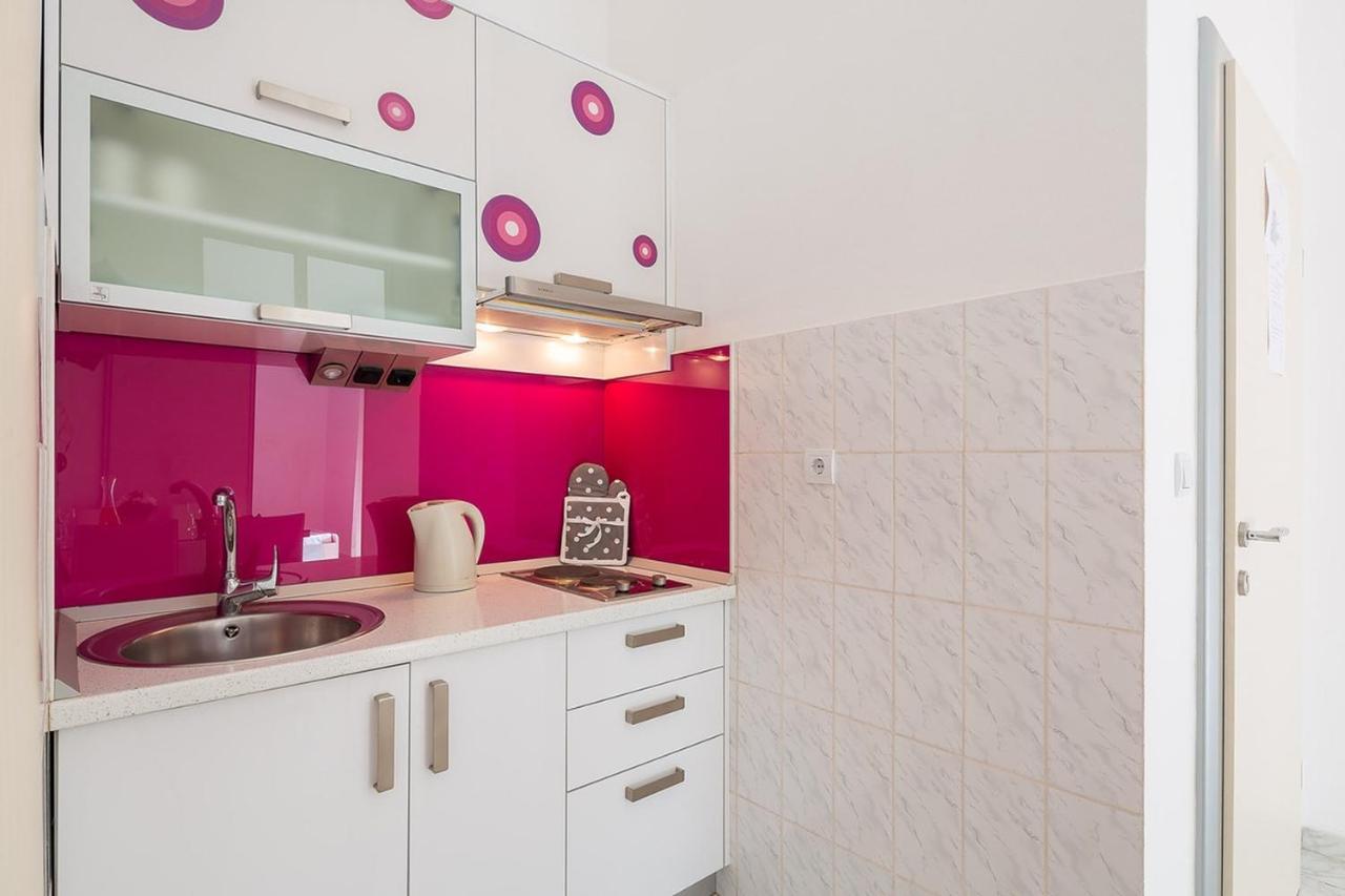 Apartmani Kaštelančić Podstrana Bagian luar foto