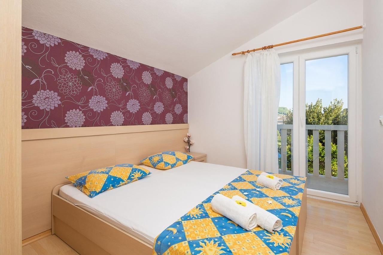 Apartmani Kaštelančić Podstrana Bagian luar foto