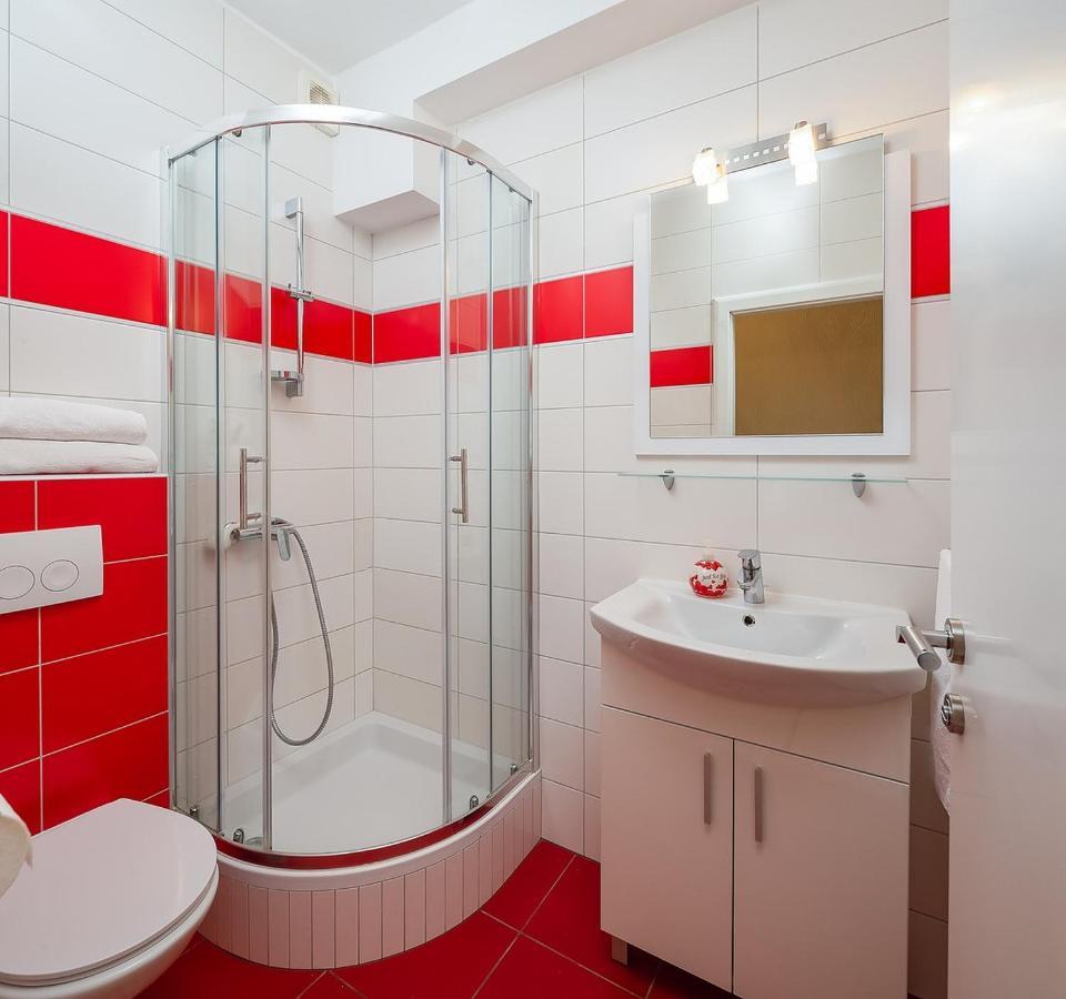 Apartmani Kaštelančić Podstrana Bagian luar foto