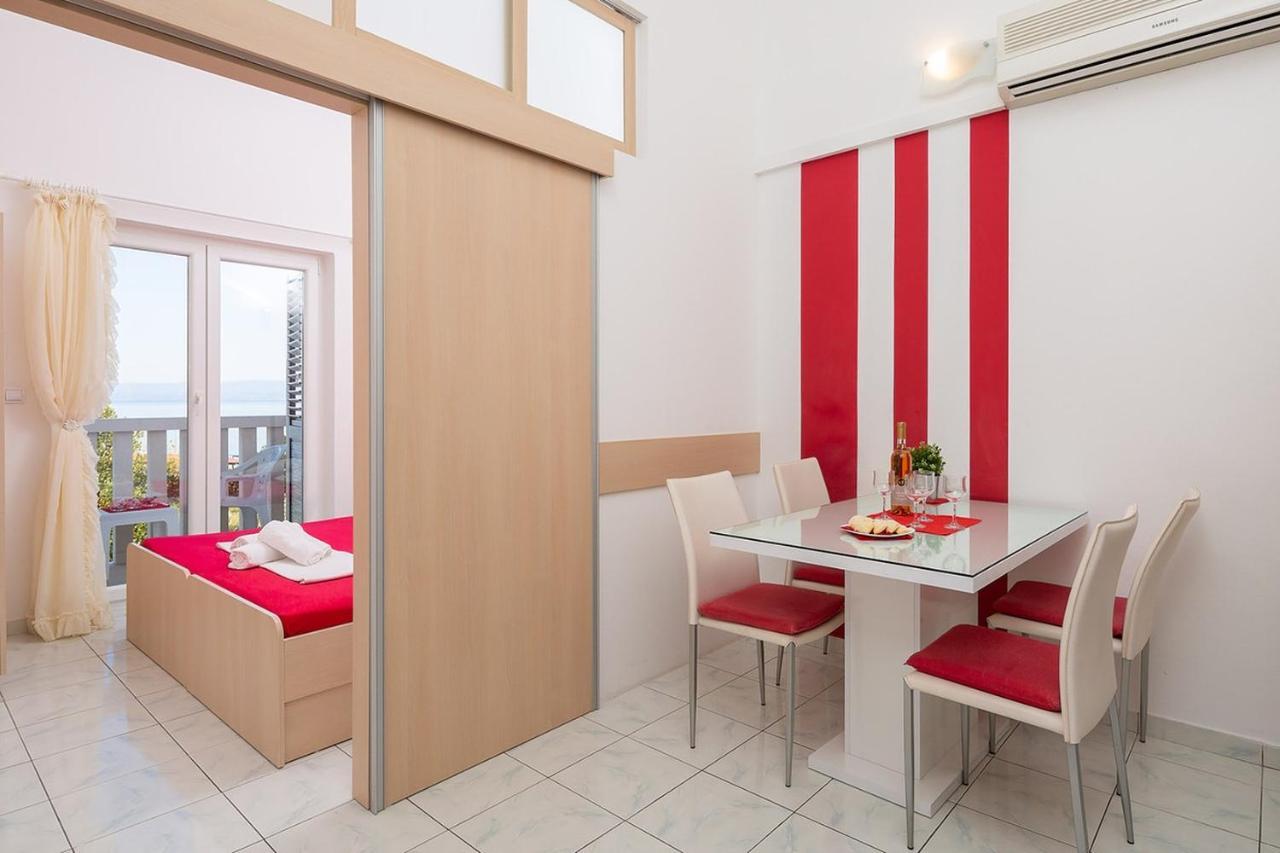 Apartmani Kaštelančić Podstrana Bagian luar foto