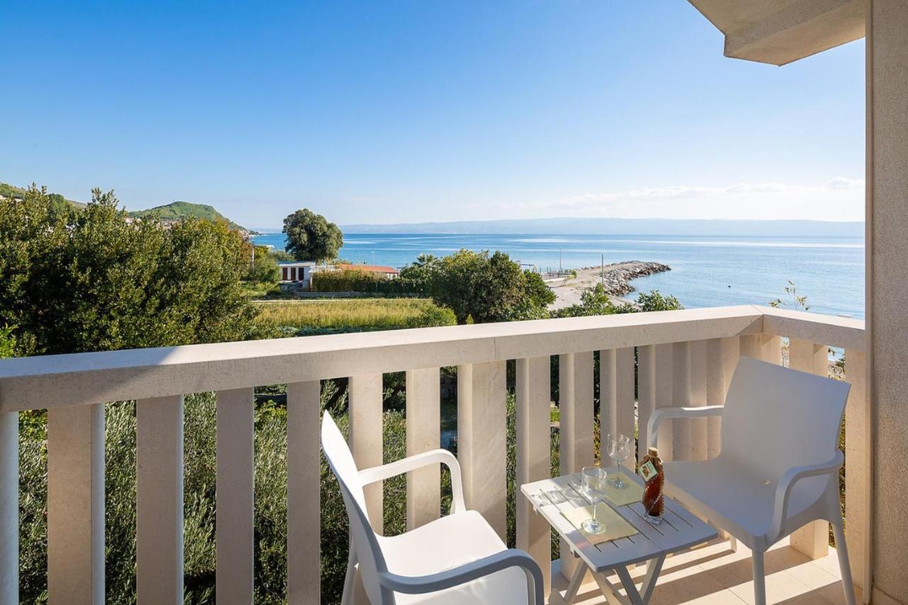 Apartmani Kaštelančić Podstrana Bagian luar foto