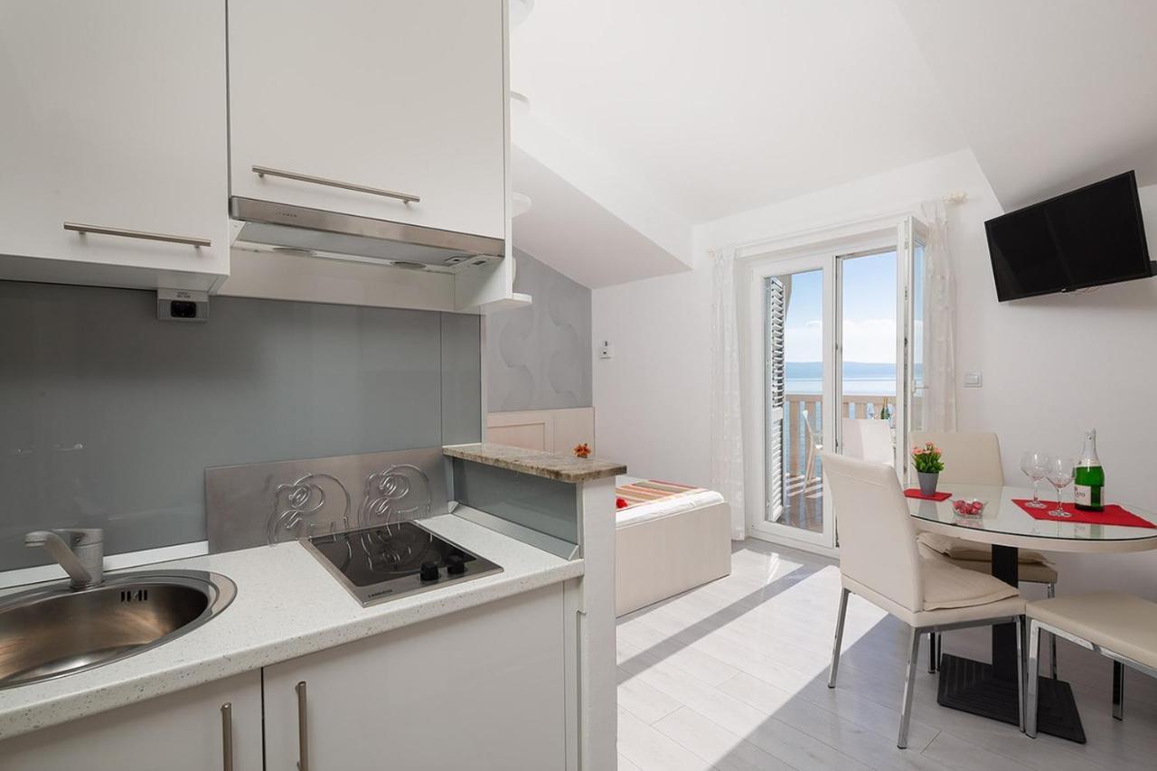 Apartmani Kaštelančić Podstrana Bagian luar foto