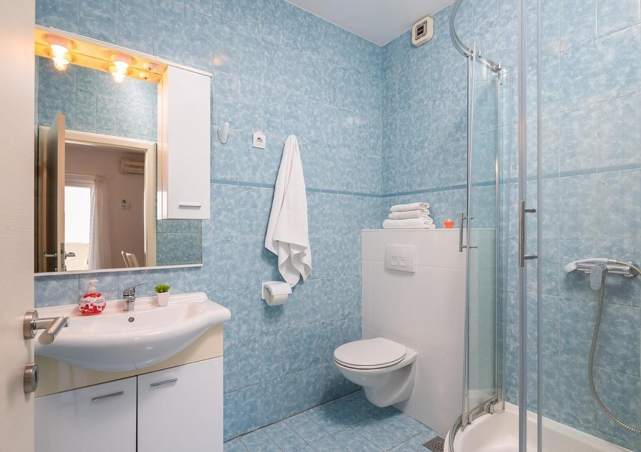 Apartmani Kaštelančić Podstrana Bagian luar foto