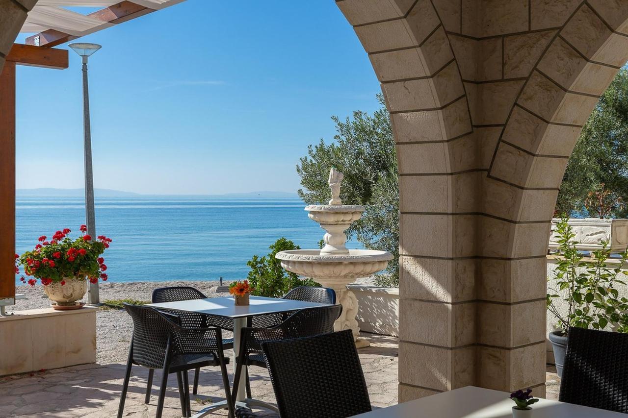Apartmani Kaštelančić Podstrana Bagian luar foto